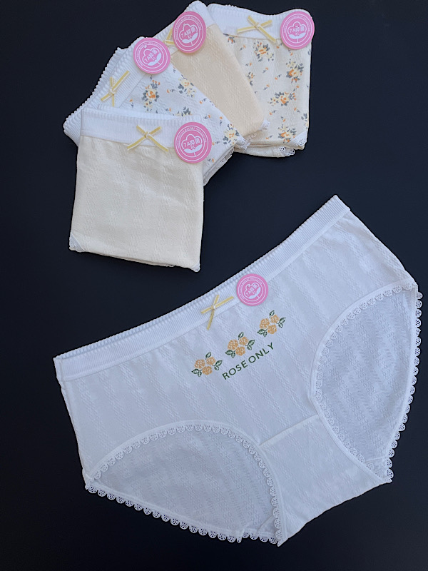 شورت عروسکی ( کد ۶۷۷)